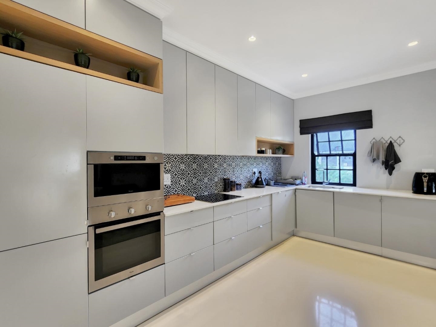 2 Bedroom Property for Sale in Cape Town City Centre Western Cape